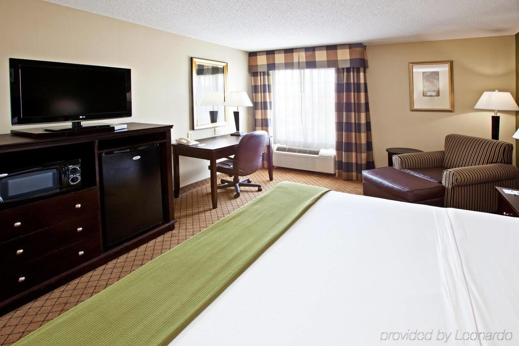 Holiday Inn Express & Suites Harrison By Ihg Habitación foto